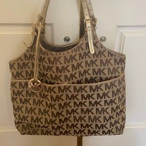 Michael Kors logo fabric shoulder bag